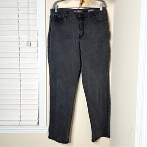 GLORIA VANDERBILT Black Amanda Jeans